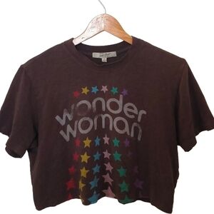 Junk Food  Wonder Woman Star Graphic Crop Tee Size Small Short Sleeve Tshir